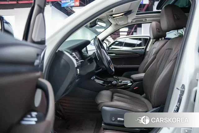 BMW X3 id 4271557 из Китая 12