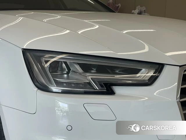 Audi A4L id 4212472 из Китая 26