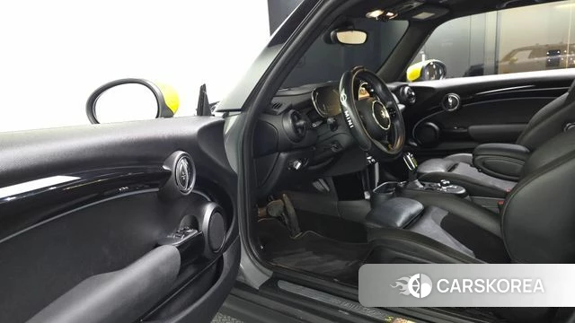 Mini Cooper Electric id 3859747 из Кореи 20