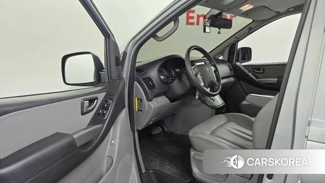 Hyundai The New Grand Starex id 4490703 из Кореи 32