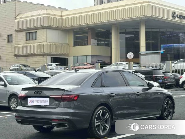 Audi A4L id 4367076 из Китая 16
