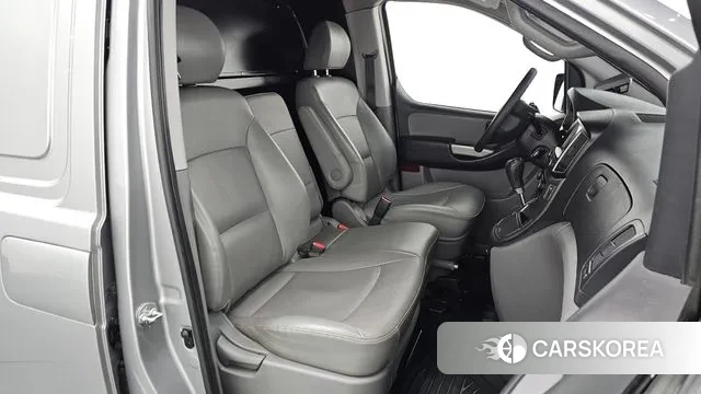 Hyundai The New Grand Starex id 3789513 из Кореи 20