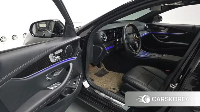 Mercedes-Benz E-Class W213 id 3115128 из Кореи 20