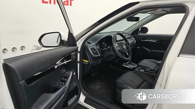 Kia Seltos id 4362966 из Кореи 34