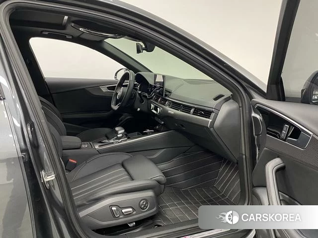 Audi A4L id 3889816 из Китая 15