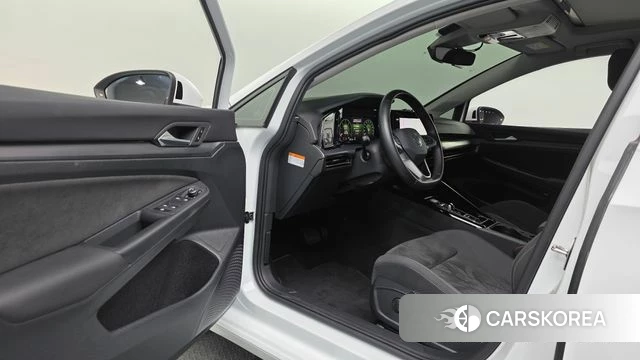Volkswagen Golf 8th Generation id 4921822 из Кореи 33