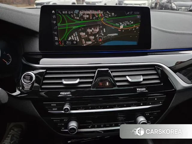 BMW 5 Series (G30) id 3425495 из Кореи 20