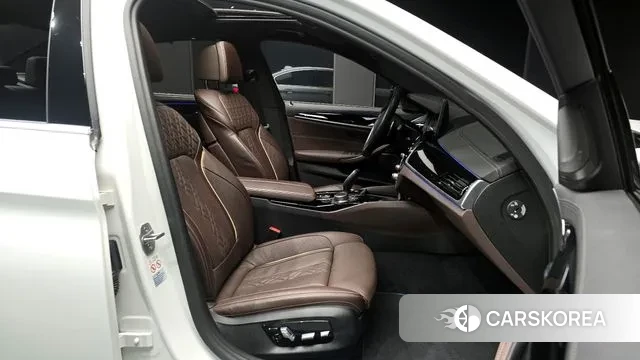 BMW 5 Series (G30) id 3591613 из Кореи 20