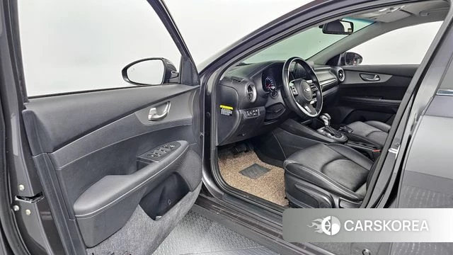 Kia Come New K3 id 3820513 из Кореи 20