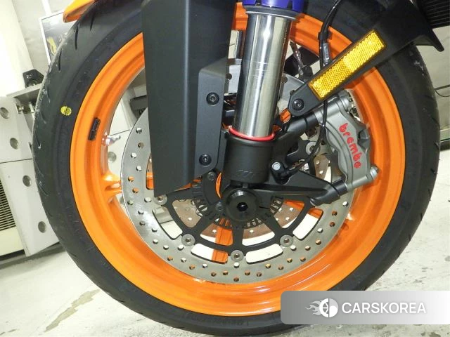 Проданный KTM 1290 SUPER DUKE R id 3999833 из Японии, фото 24