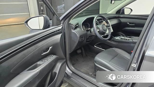 Hyundai Tucson (NX4) id 4871840 из Кореи 33