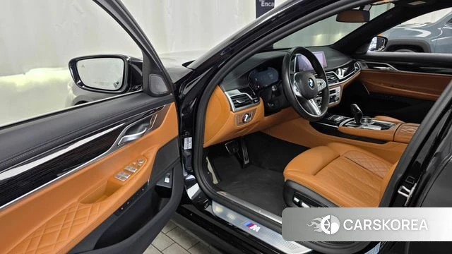 BMW 7 Series (G11) id 4614766 из Кореи 33