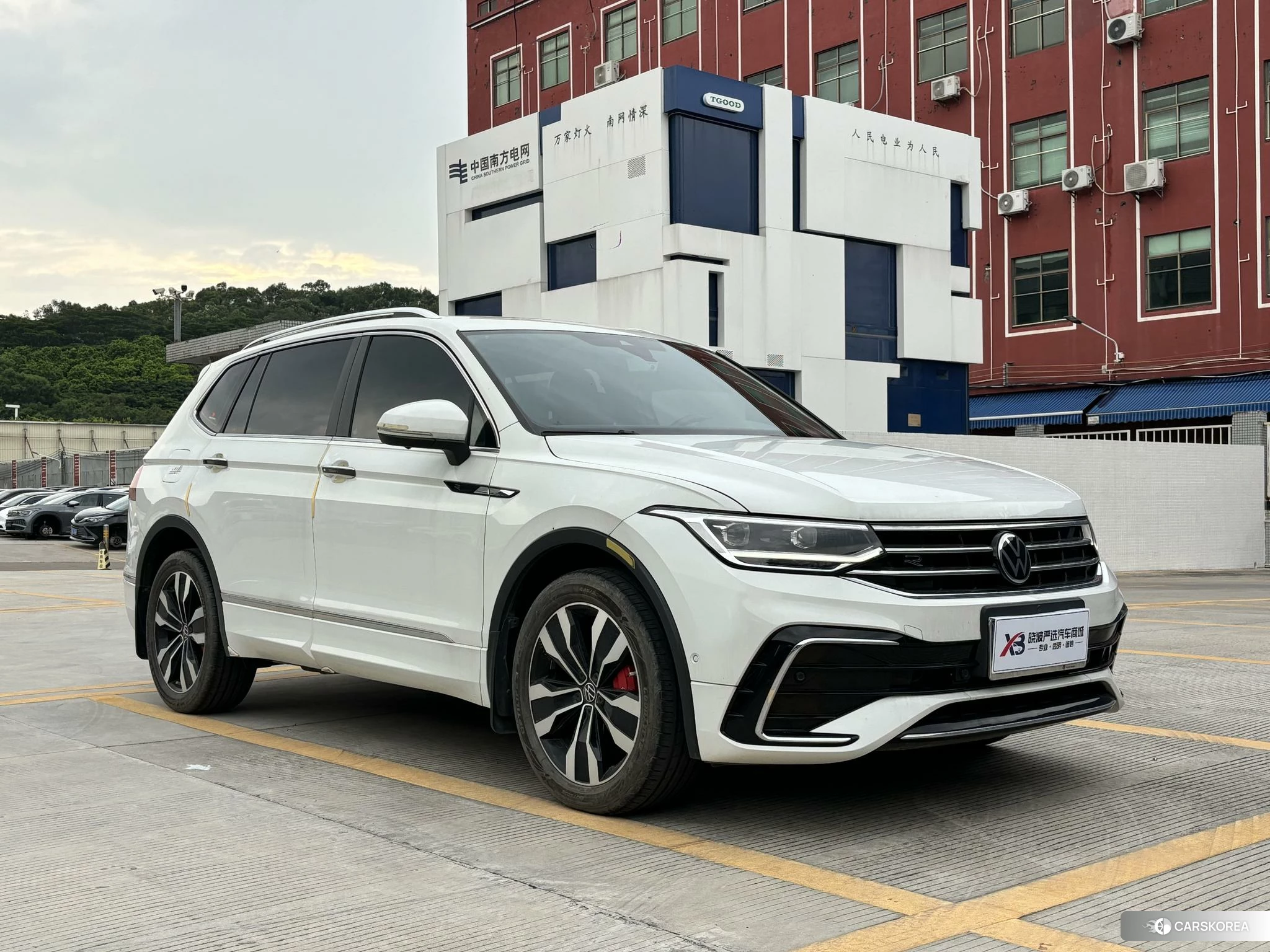 Volkswagen Tiguan L id 4515053 из Китая 16