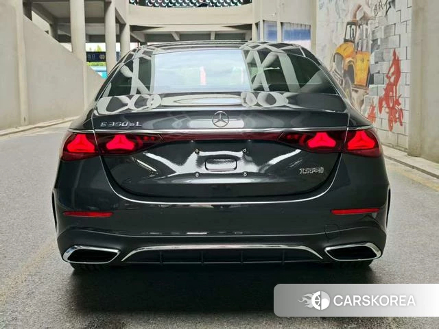 Mercedes-Benz E-class PHEV id 3908579 из Китая 21