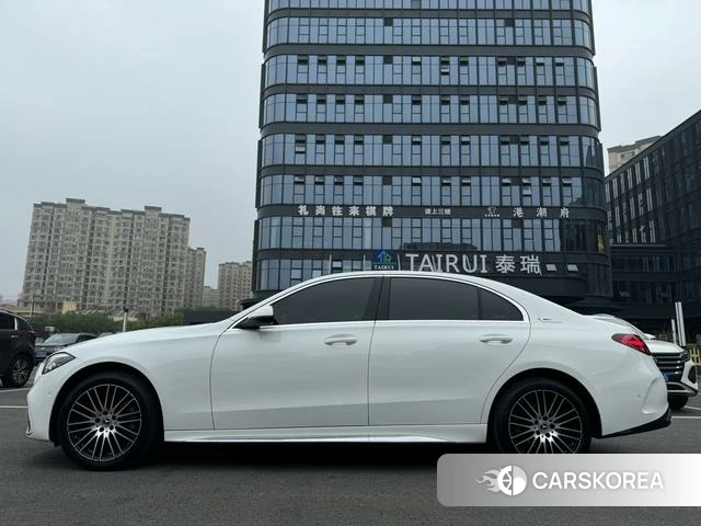 Mercedes-Benz Class C id 4333712 из Китая 14