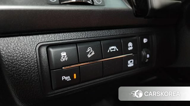 Ssangyong The New Rexton Sports Cannes id 4337378 из Кореи 33