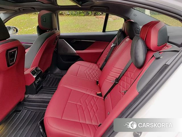 BMW i5 id 4258081 из Китая 10
