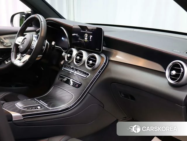 Mercedes-Benz GLC Coupe AMG id 4348876 из Китая 26