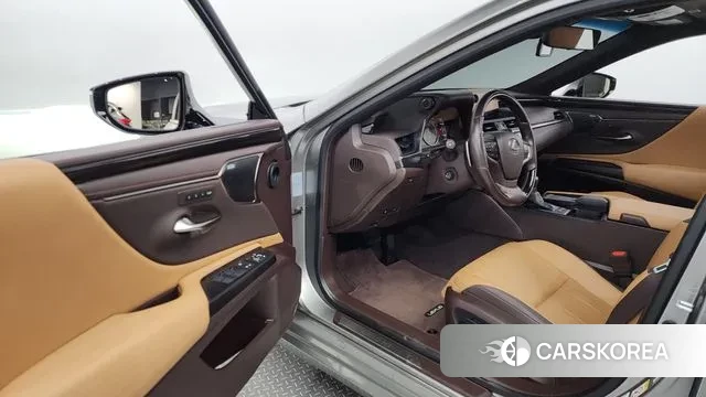 Lexus ES300h 7th generation id 3055337 из Кореи 20