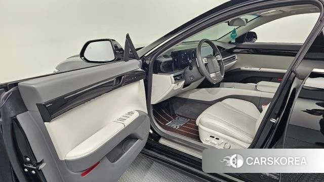 Hyundai Grandeur Hybrid (GN7) id 4427951 из Кореи 32