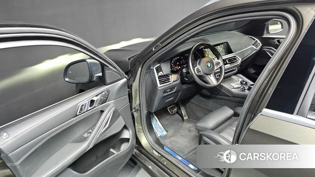 BMW X6 (G06) id 4494650 из Кореи 31