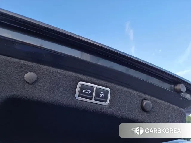 Hyundai Grandeur (GN7) id 3223120 из Кореи 20