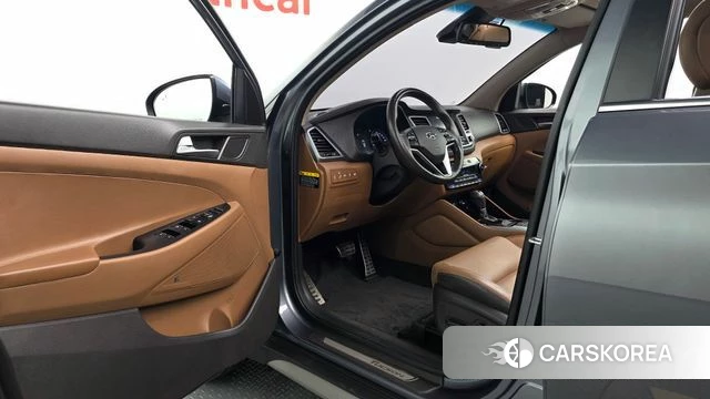 Hyundai All New Tucson id 4626478 из Кореи 32