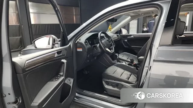 Volkswagen Tiguan Allspace id 3610606 из Кореи 20