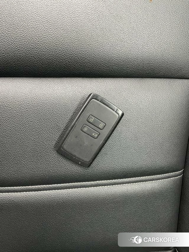 Renault Coreo id 4216828 из Китая 20