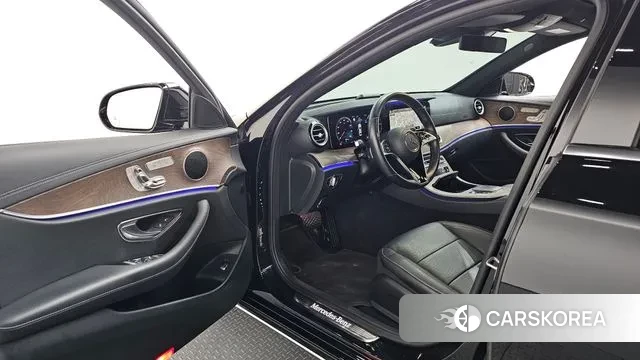 Mercedes-Benz E-Class W213 id 3453998 из Кореи 20