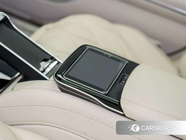 Mercedes-Benz Maybach S-class id 4260262 из Китая 24