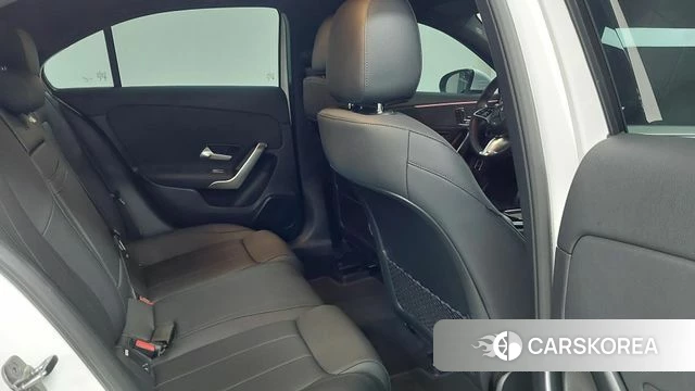 Mercedes-Benz A-Class W177 id 4222976 из Кореи 20