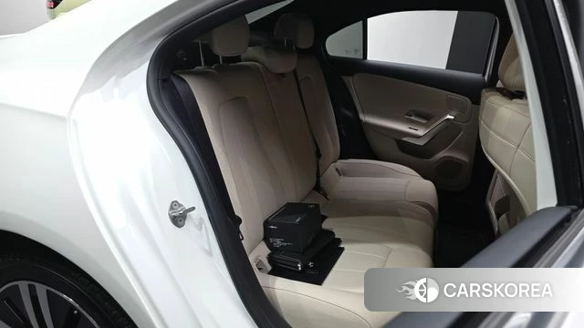 Mercedes-Benz A-Class W177 id 4697997 из Кореи 30