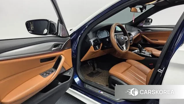 BMW 5 Series (G30) id 3703980 из Кореи 20