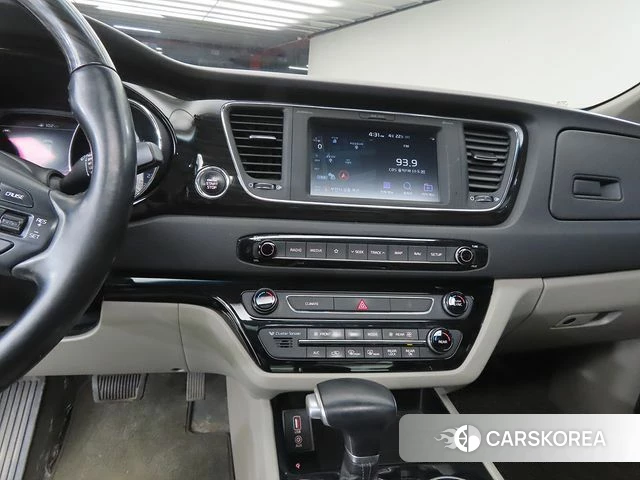 Kia The New Carnival id 4188342 из Кореи 20