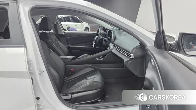 Hyundai Avante Hybrid (CN7) id 3503052 из Кореи 20