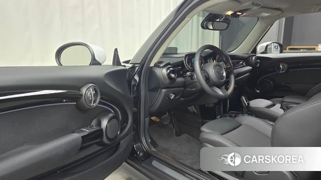 Mini Cooper id 4316099 из Кореи 32