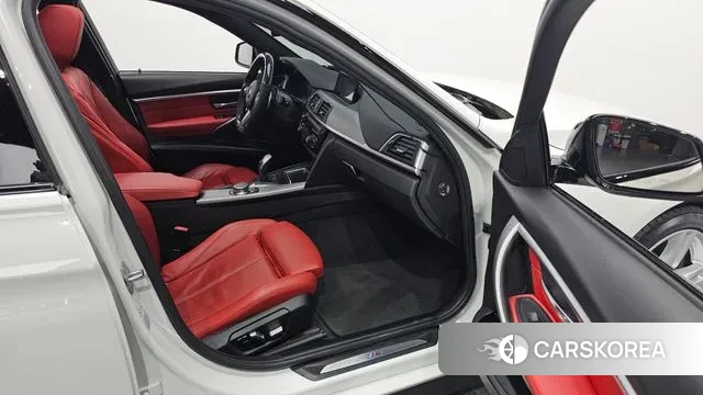 BMW 3 Series (F30) id 3499901 из Кореи 20