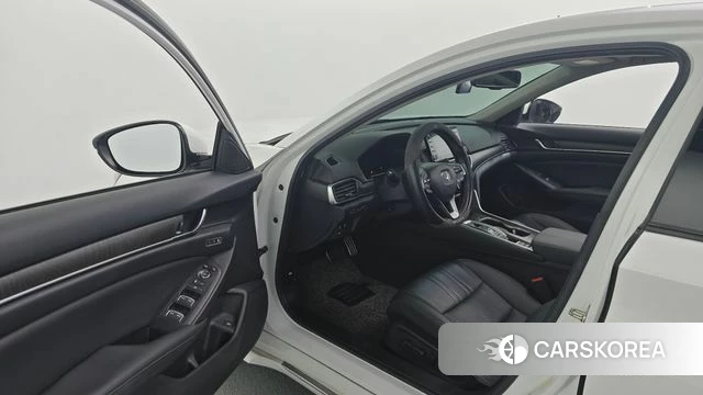 Honda Accord 10th Generation id 4836900 из Кореи 32