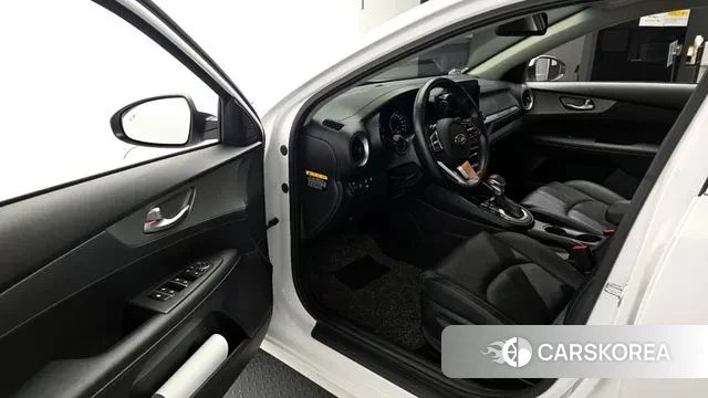 Kia Come New K3 id 3747606 из Кореи 20