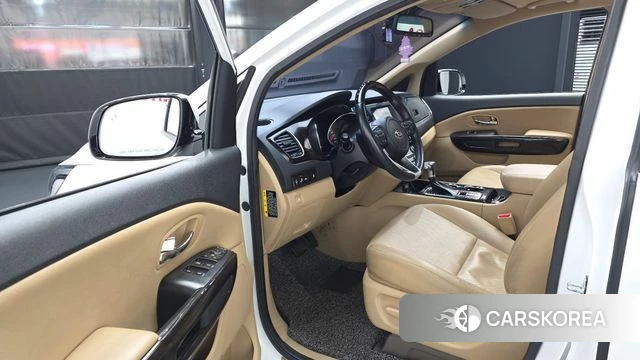 Kia The New Carnival id 3808111 из Кореи 20