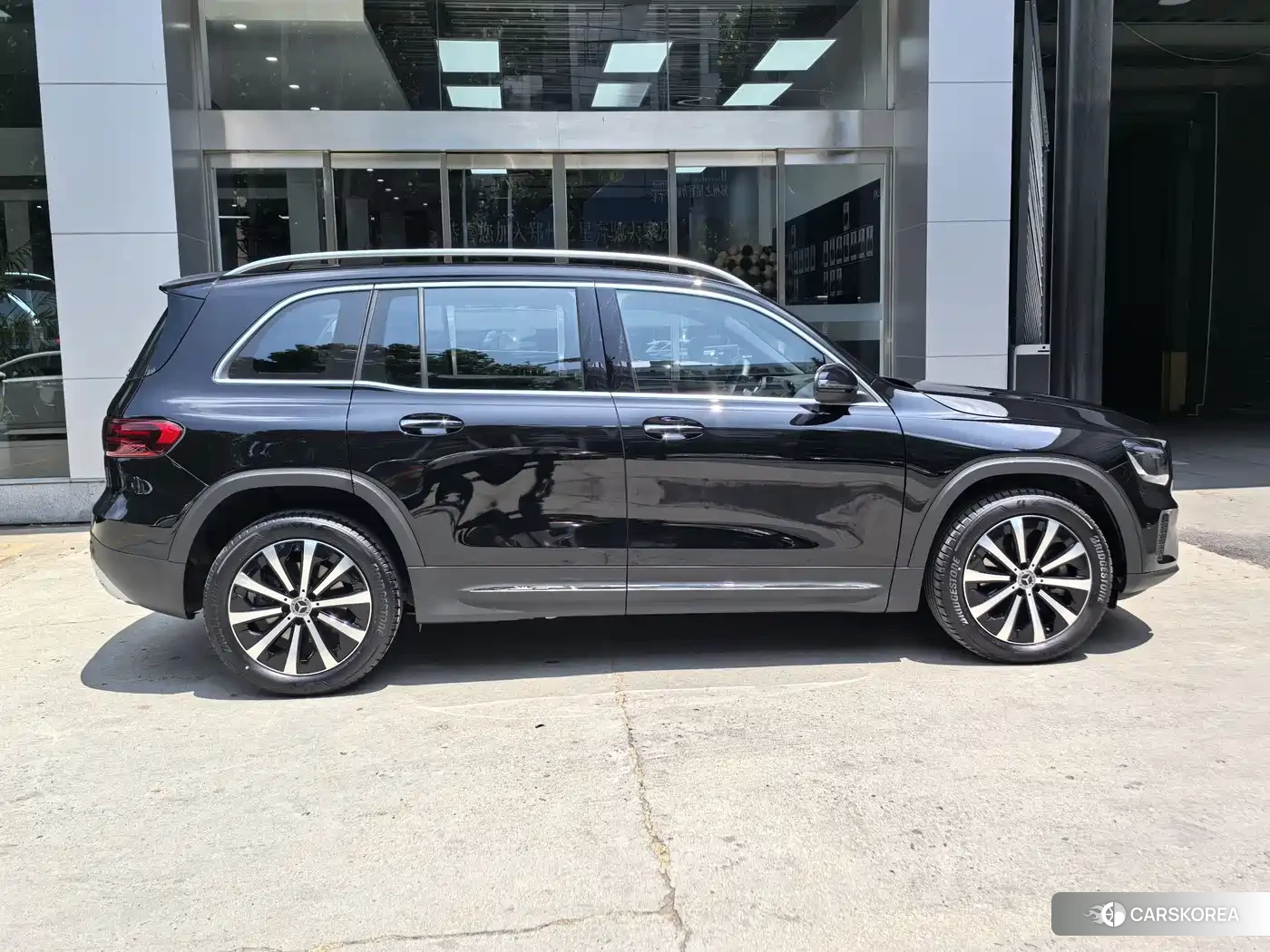 Mercedes-Benz GLB id 4547647 из Китая 13