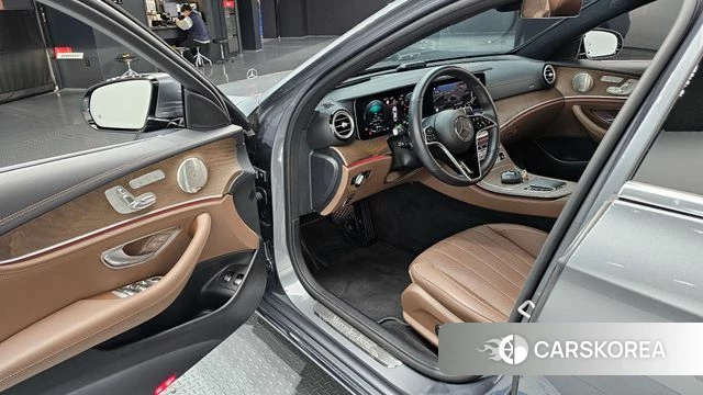 Mercedes-Benz E-Class W213 id 4201256 из Кореи 30