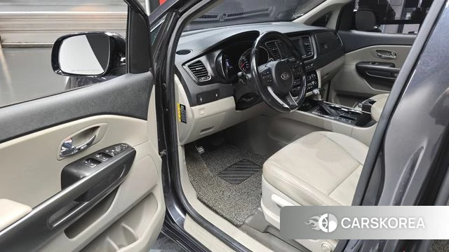 Kia The New Carnival id 4536181 из Кореи 20