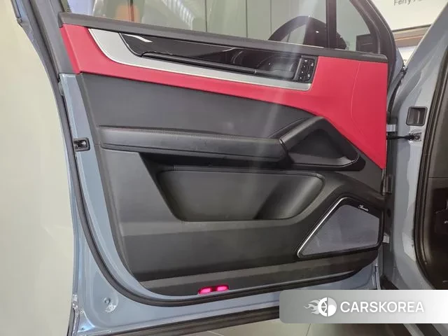 Porsche Cayenne (PO536) id 3554890 из Кореи 12