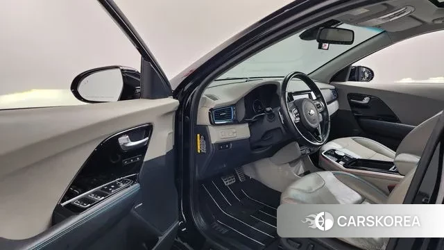 Kia Niro EV id 3713765 из Кореи 20