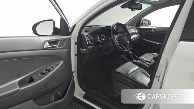 Hyundai All New Tucson id 4325424 из Кореи 31