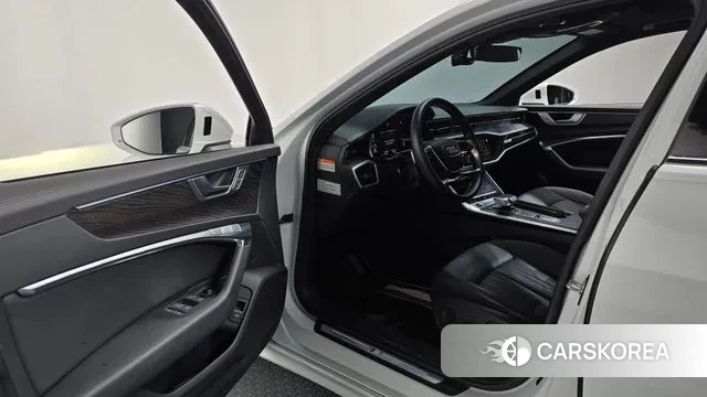 Audi A6 (C8) id 3581526 из Кореи 20