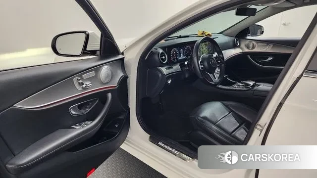 Mercedes-Benz E-Class W213 id 3651572 из Кореи 20