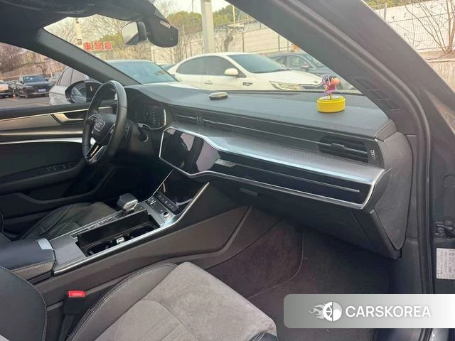Audi A6L id 3939535 из Китая 21